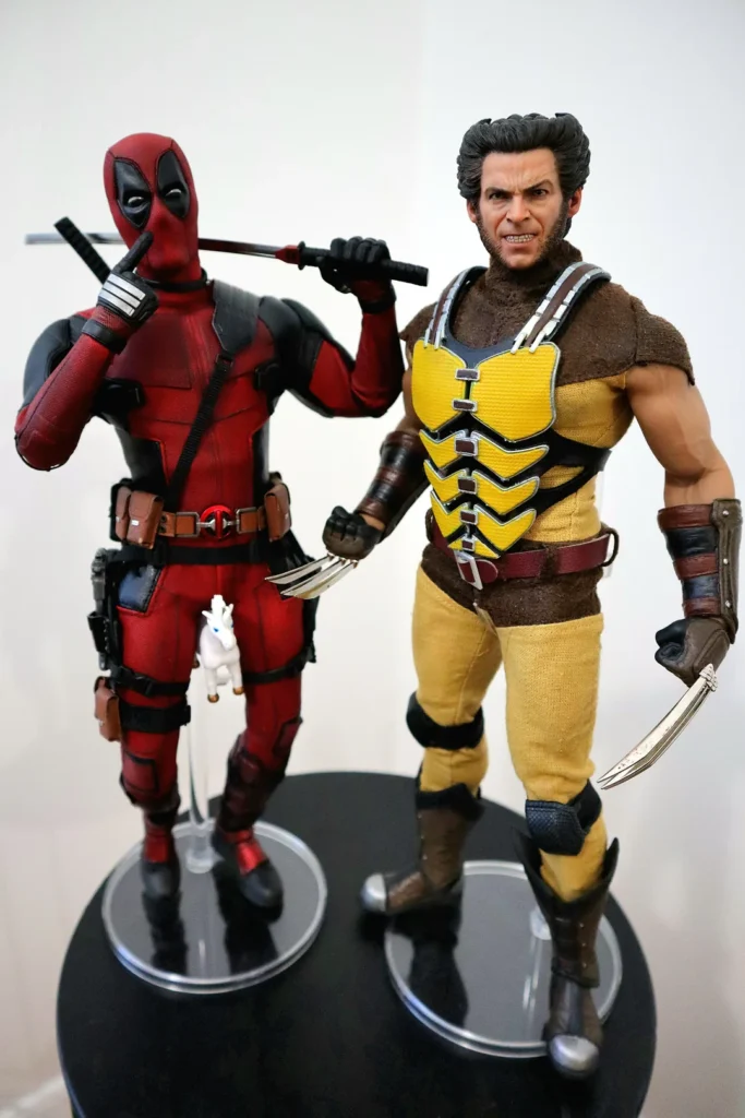 hot toys wolverine deadpool 3