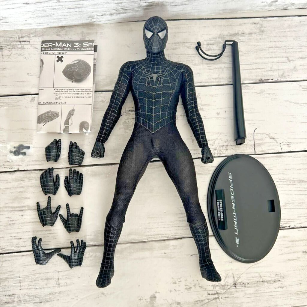 hot toys spiderman 3 black suit